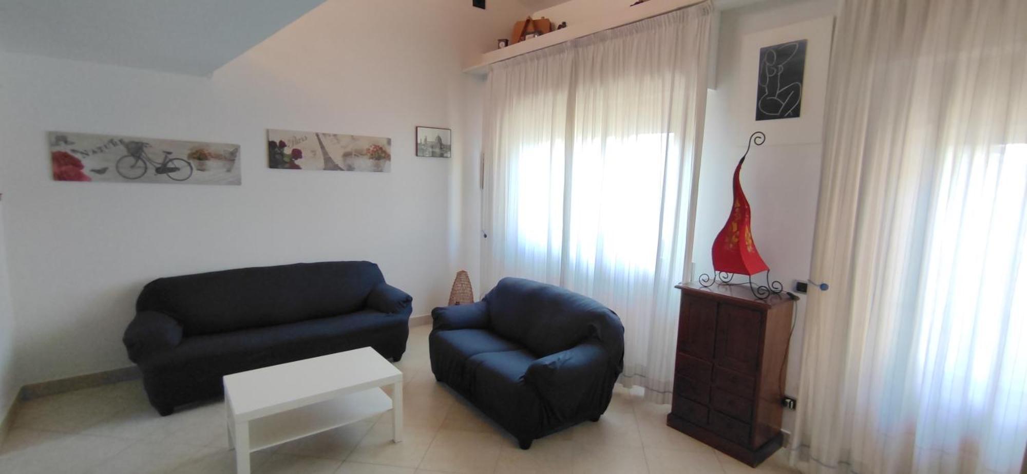 Apartamento Lucy's House Per Locazione Turistica *